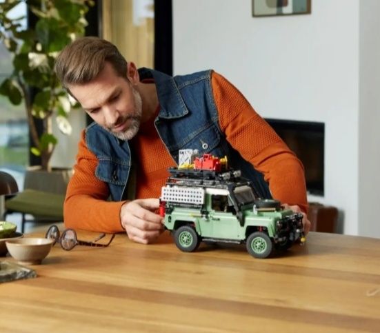 Lego Land Rover Classic Defender 90