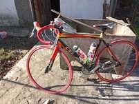 Vendo bicicleta de estrada forqueta em carbono