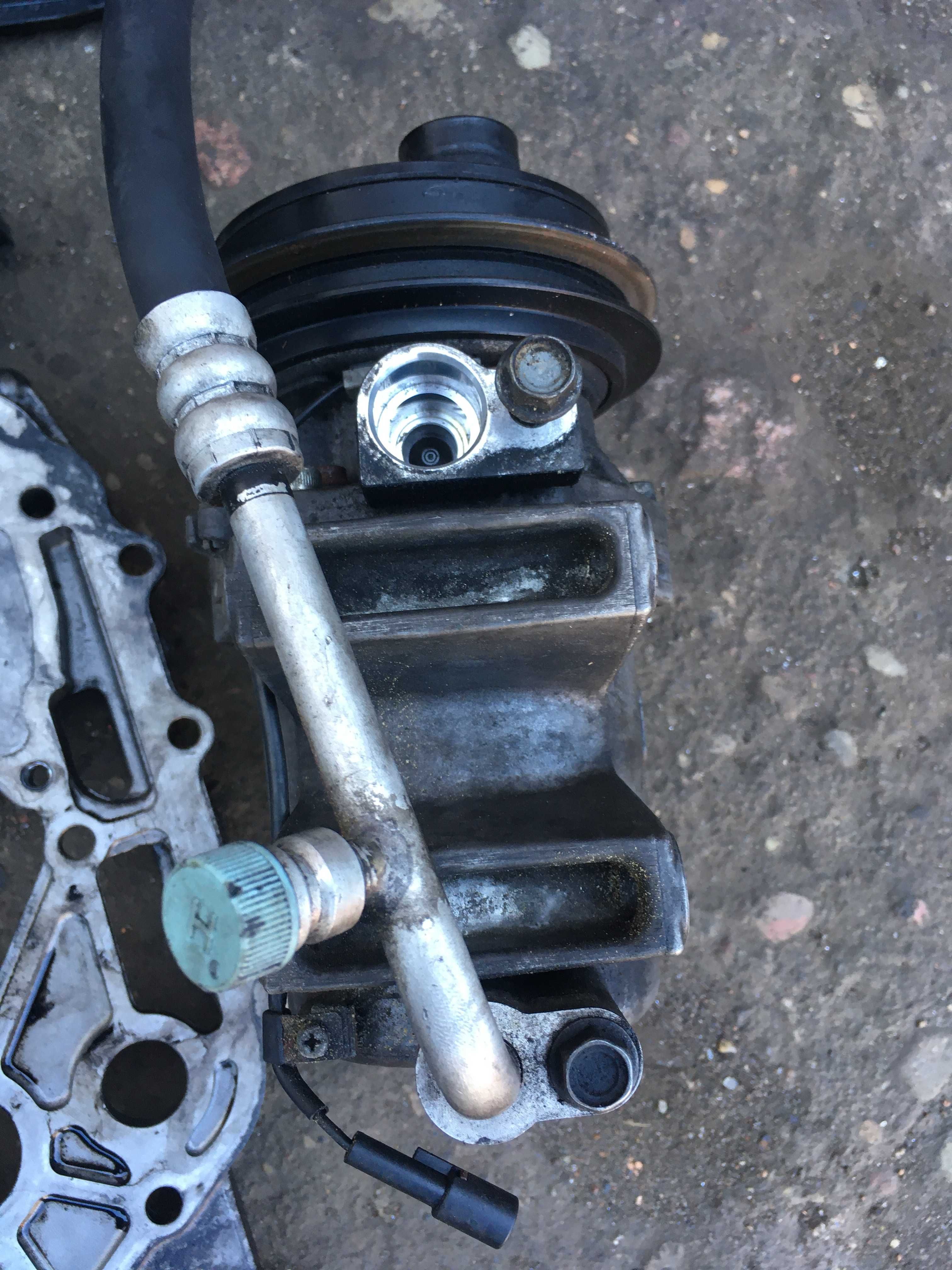 sprężarka klimatyzacji isuzu D-Max 2,5 163 KM 14 rok