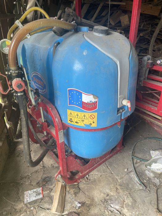 Opryskiwacz 400l