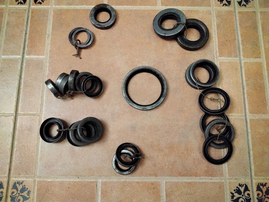 Сальники ВАЗ 2101