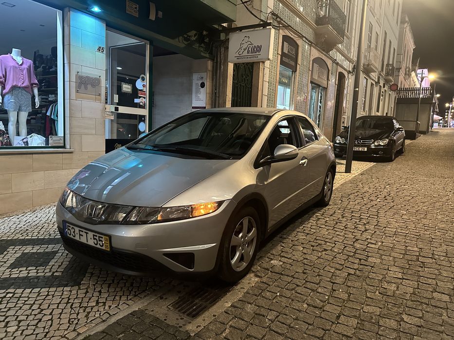 Honda Civic 2008 1.4 a Gasolina - Inspeção Válida até 2026