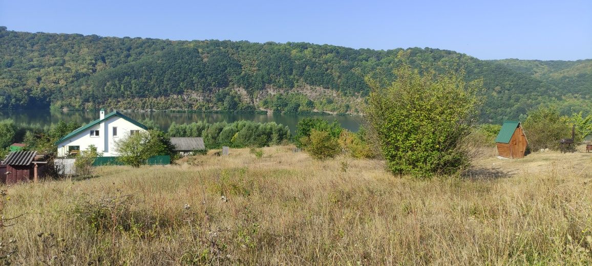 Продам земельну ділянку