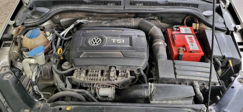 Продам Фольцваген Джетта 2013