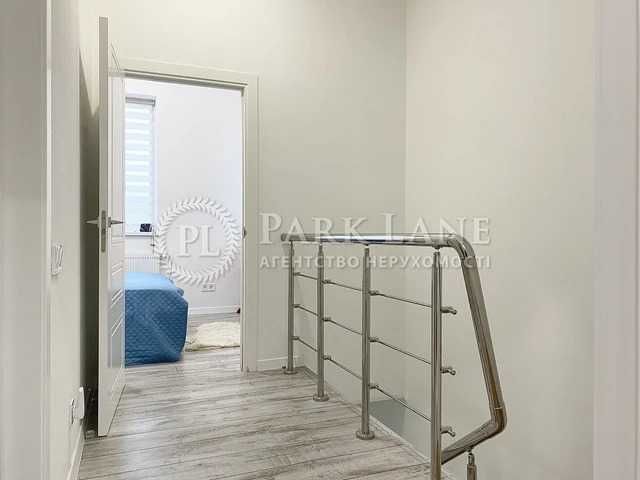 Продажа Таунхауса в Киеве. Голосеевский. Газ Котел. 2 спальни. Терасса