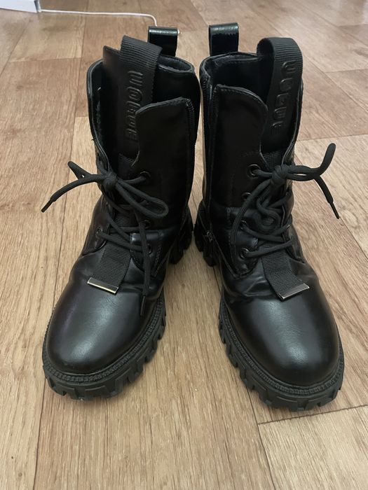 Дитячі ботінки(демісезонні)34р