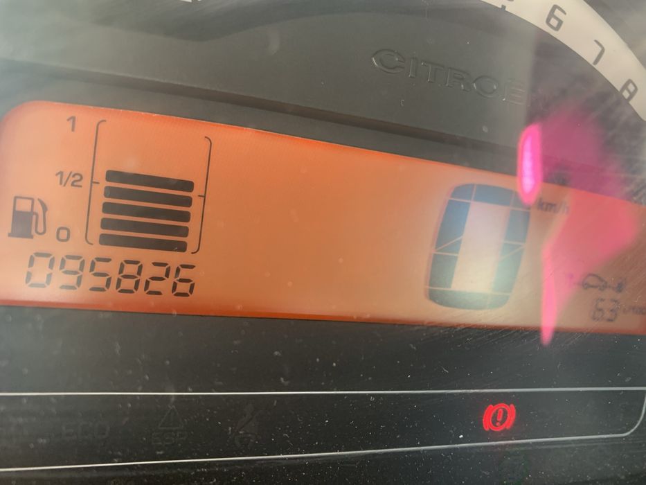 Carro usado muito estimado
