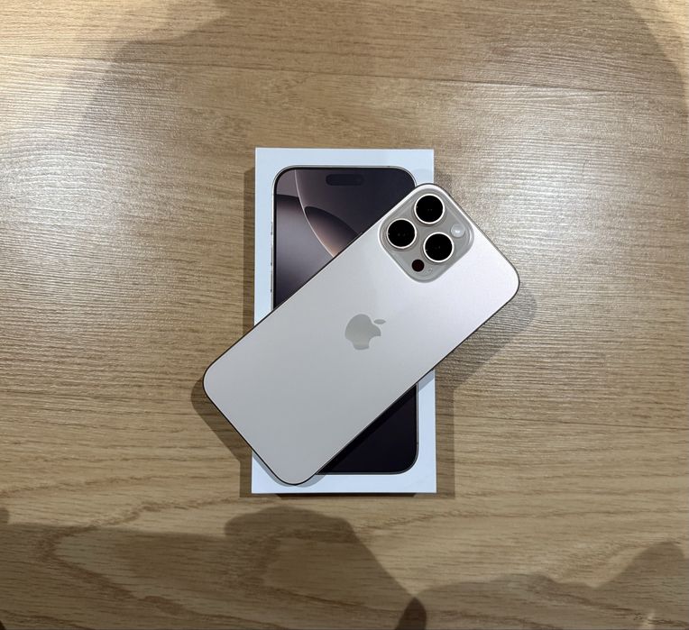 Iphone 16 Pro Max 512 gb estado como novo com fatura nacional