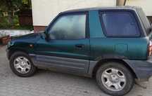 Toyota RAV4 3-drzwiowa – idealna w teren!