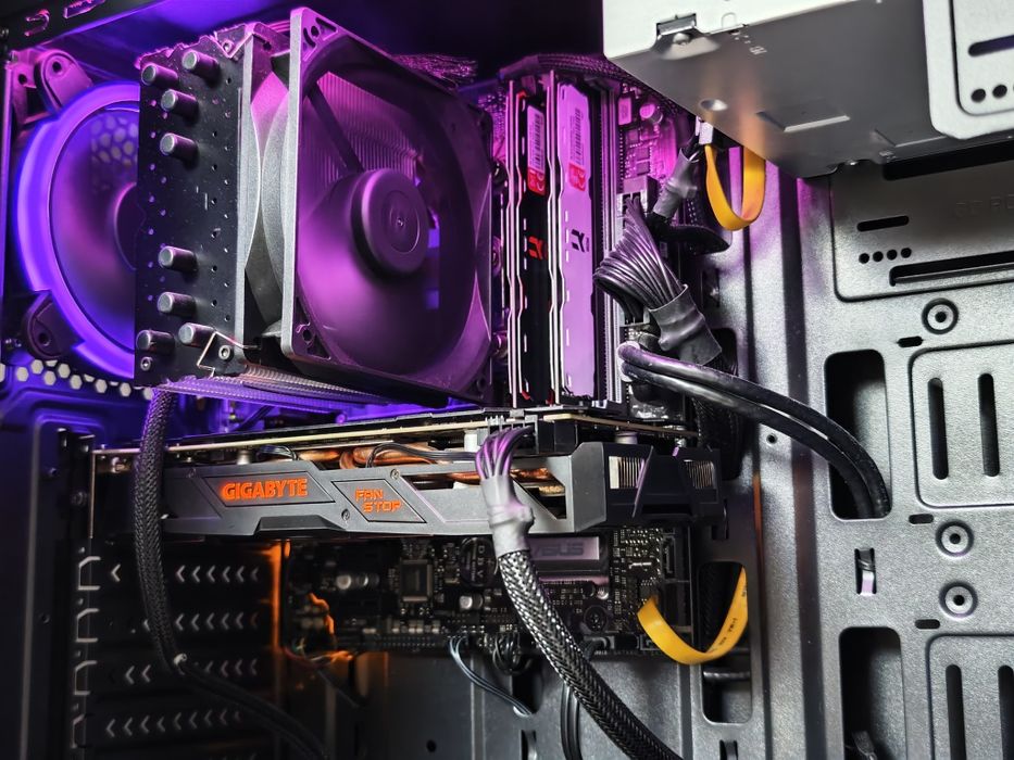 Komputer PC RX, Intel, 16GB RAM