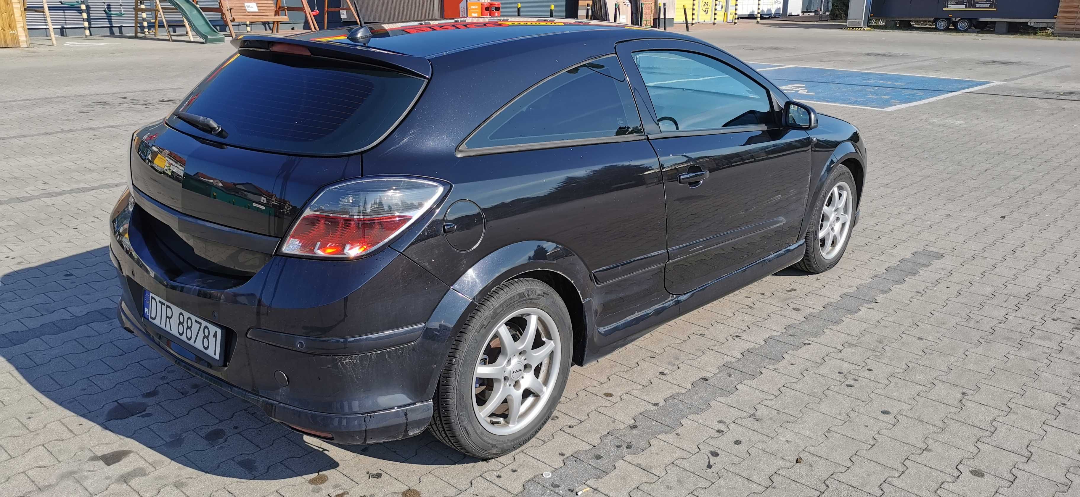 Opel Astra GTC OPC Line 1.9 cdti 150hp 2007r.
