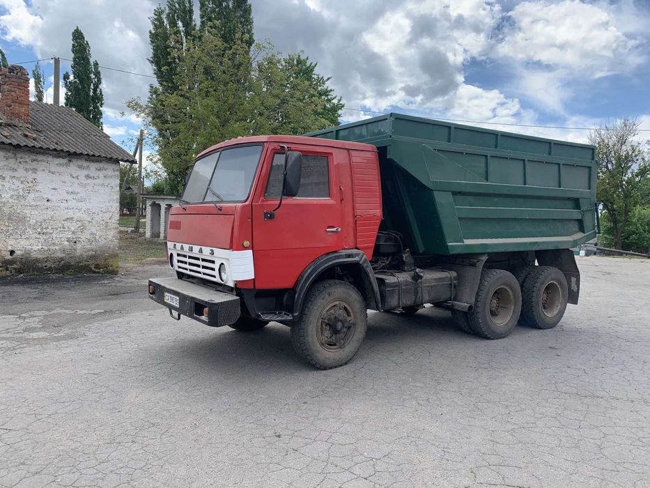 Продам камаз самосвал