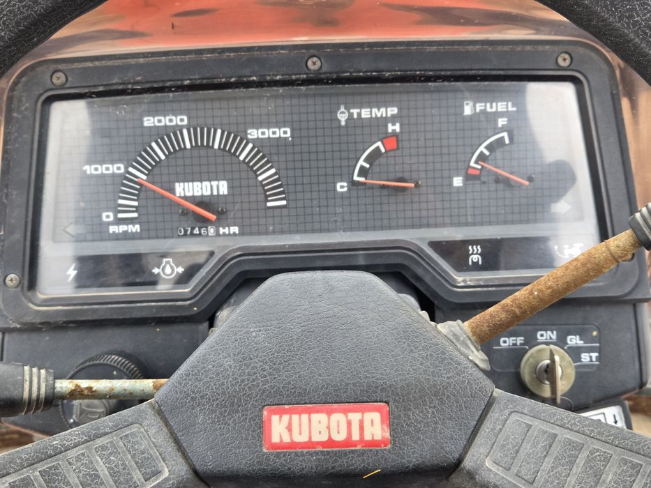 Traktorek japoński Kubota Saturn X24 wspomaganie 4x4 24km