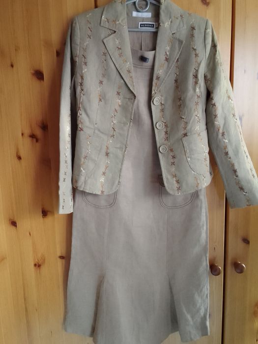 Marynarka i sukienka z lnu