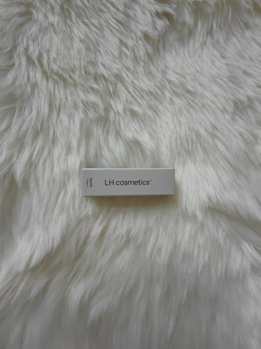 LH Cosmetics Sparkl Charm – Cień/Topper w Płynie – Złoty – 3.3 ml