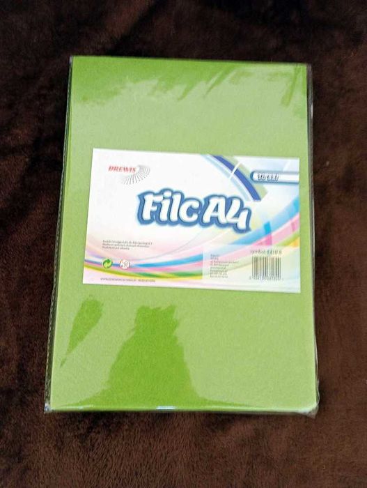 Filc dekoracyjny sztywny gruby 2 mm jasny zielony 10 SZTUK