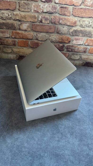 MacBook Air M1 13” /8GB RAM / 512GB SSD