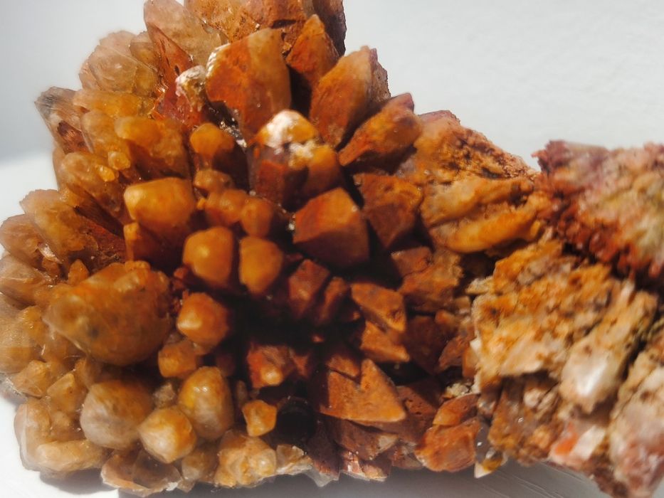 Kalcyt minerał z kamieniołomu Kowala