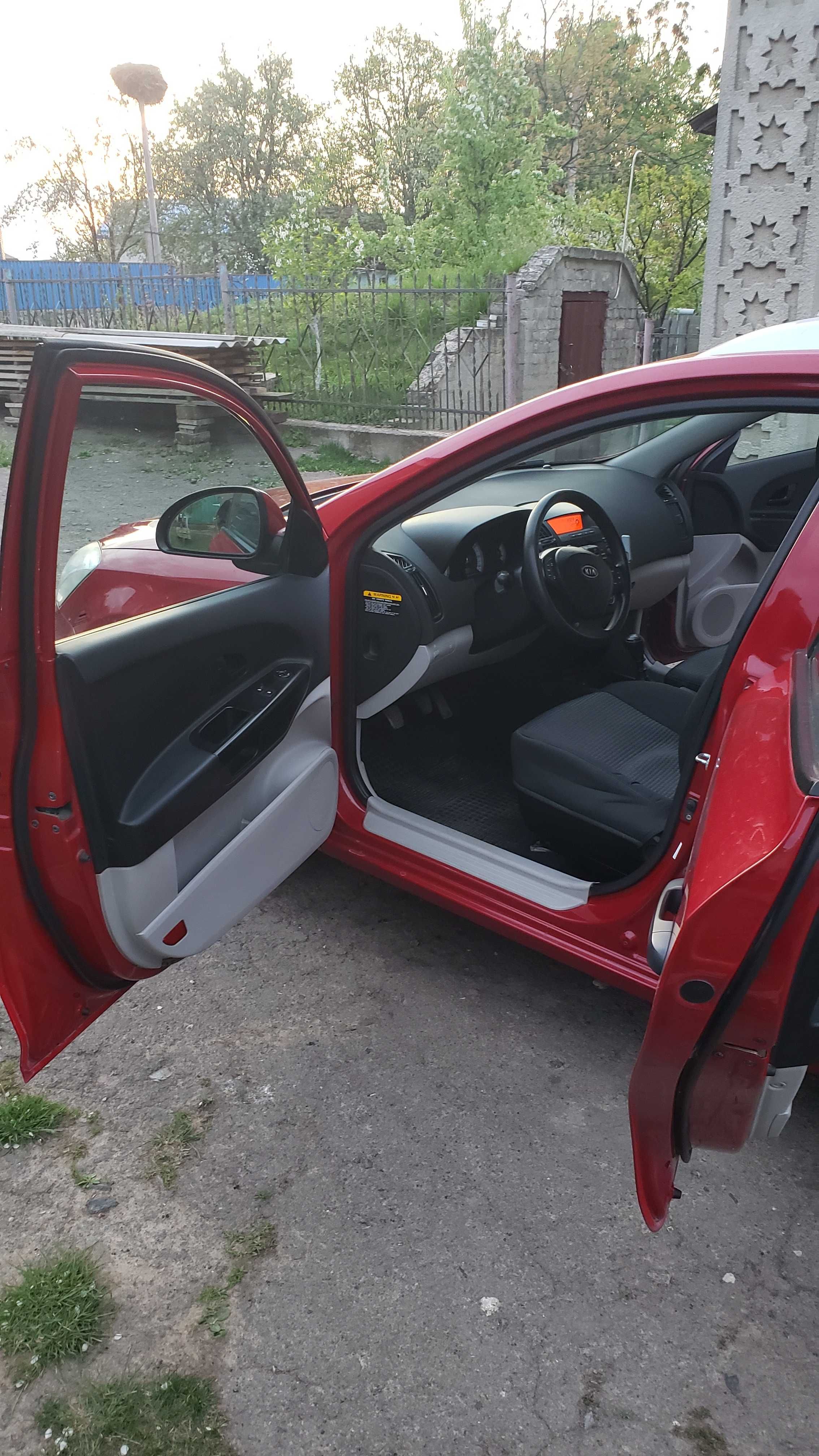 Продається Kia Ceed 2008 року в кузові універсал
