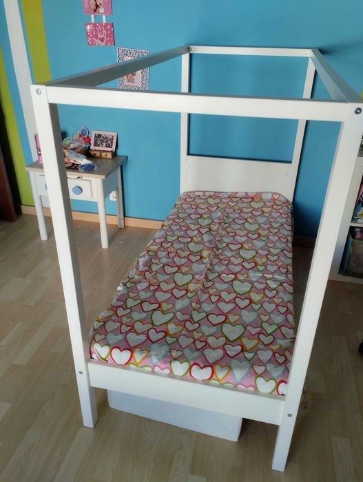 Cama criança com colchão e estrado