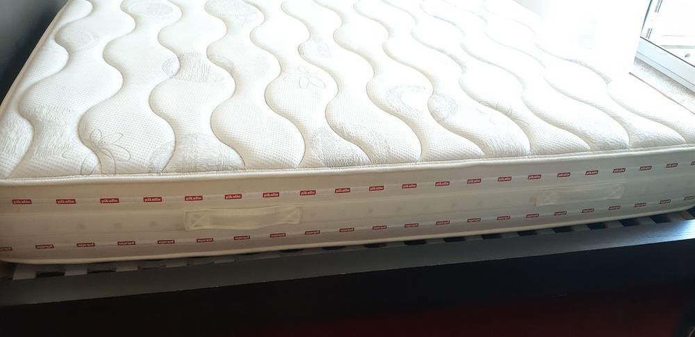 Colchão Pikolin 150×190- bem estimado