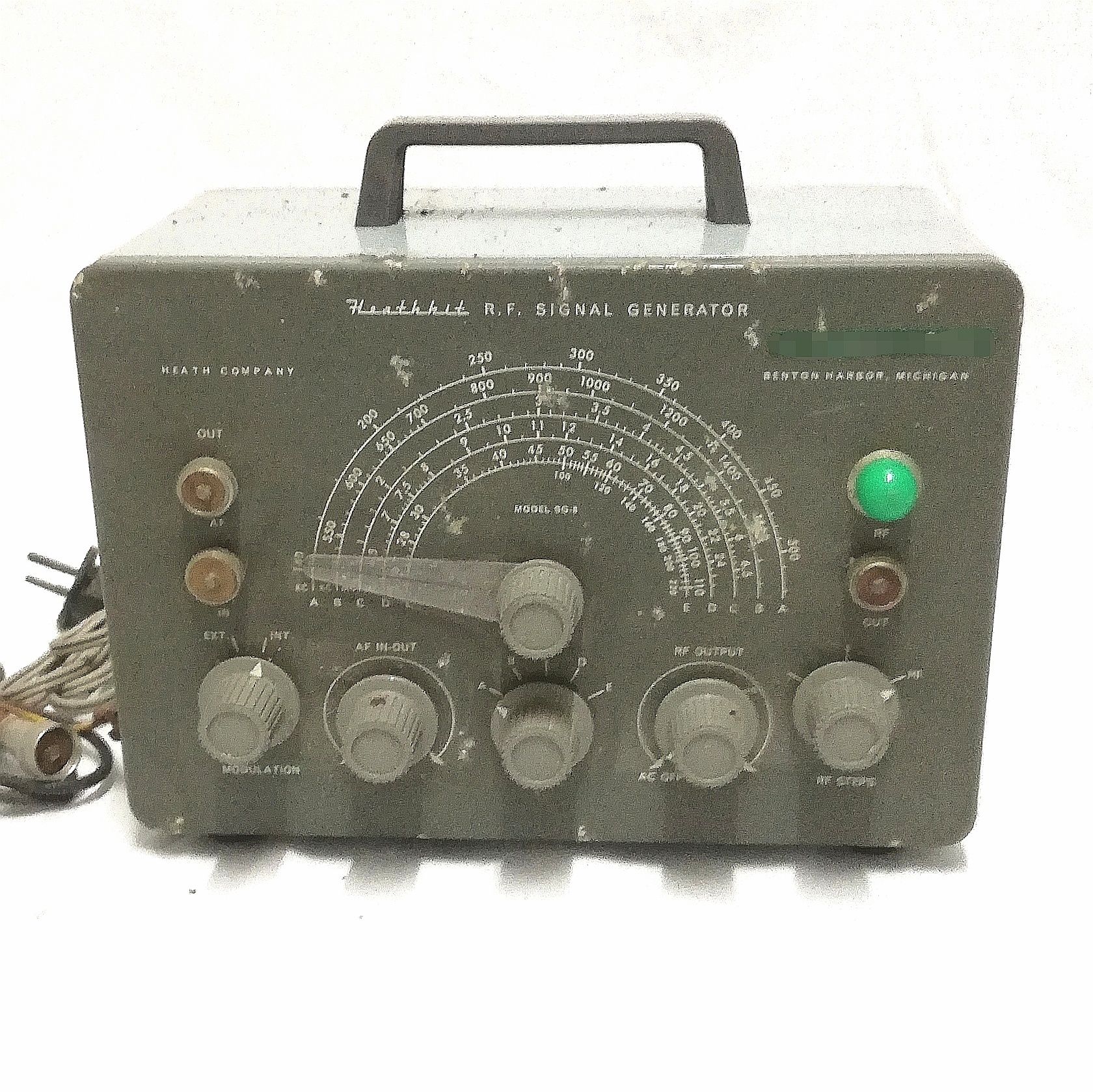 Heathkit RF Signal Generator SG-8