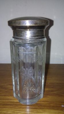 Флакон антик. стеклянный.