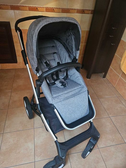 Wózek spacerowy Thule Sleek Grey Melange on Black + gondolka