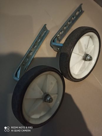 Додаткові колеса на дитячий велосипед
