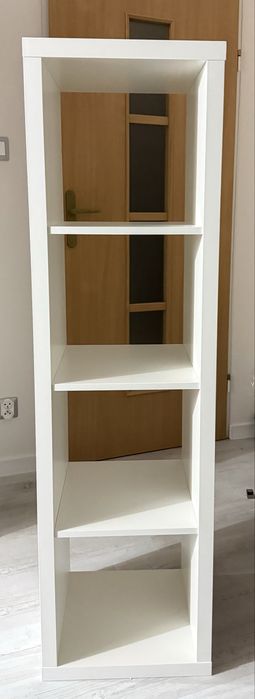 Biały Regał Ikea