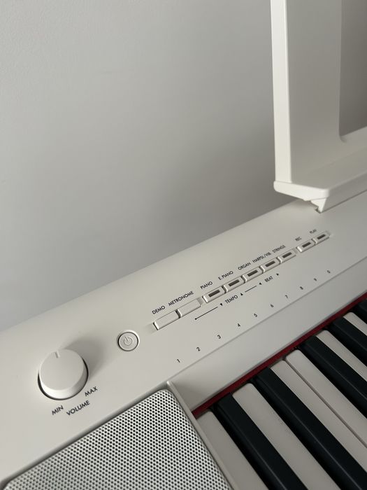 Pianino ze statywem