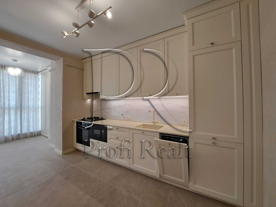 Продаж 2 кімн. квартири з якісним ремонтом в ЖК Sofia Nova