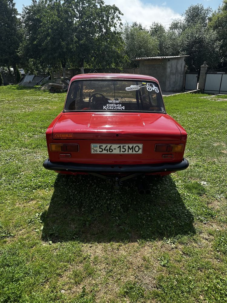 Продам ваз 21011