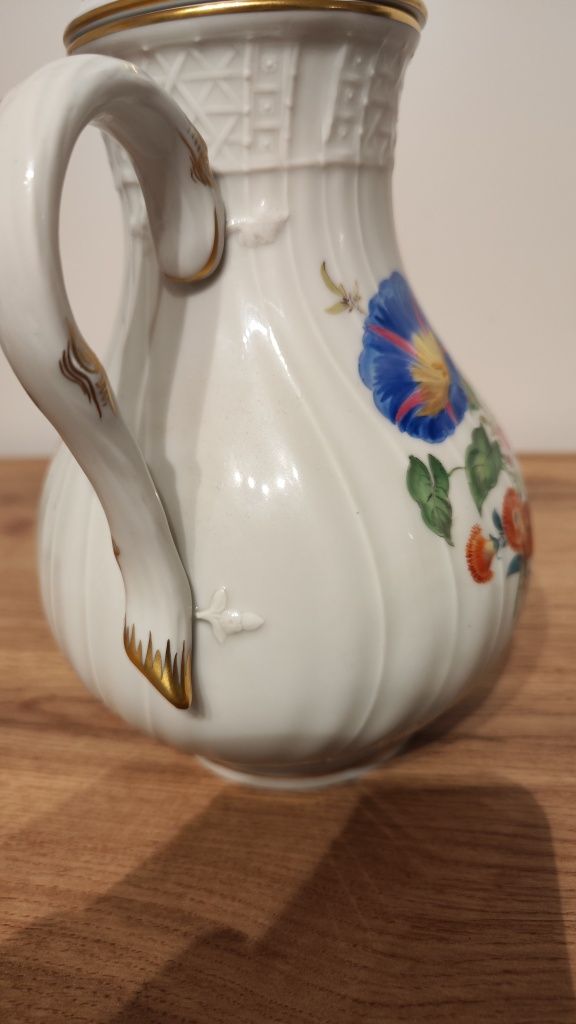 Miśnia Meissen dzbanek kolekcjonerski porcelana