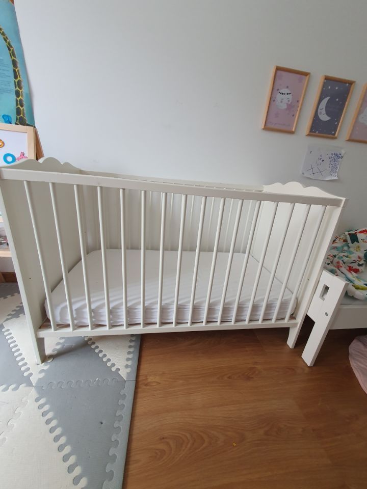 Łóżeczko dziecięce z Ikei 120×60 cm