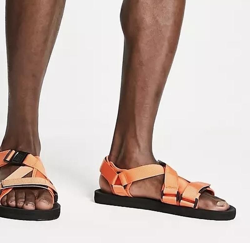 New Look спортивні чоловічі босоніжки сандалі помаранчеві