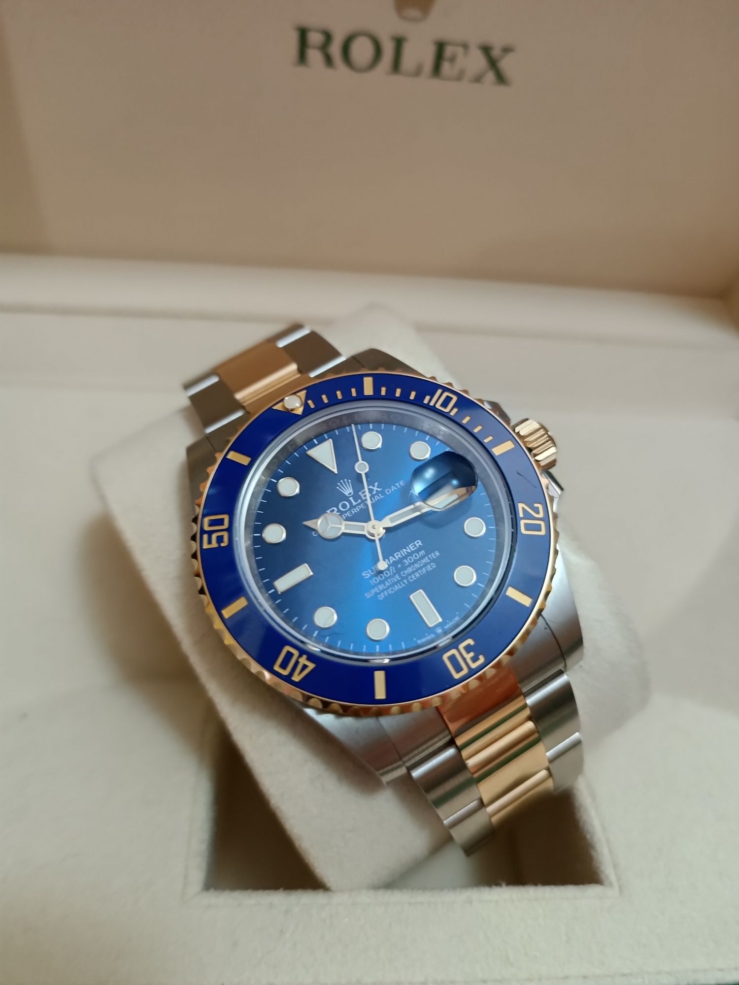 Rolex Submariner 
Sprzedam zegarek Rolex Submariner Date 41 mm.