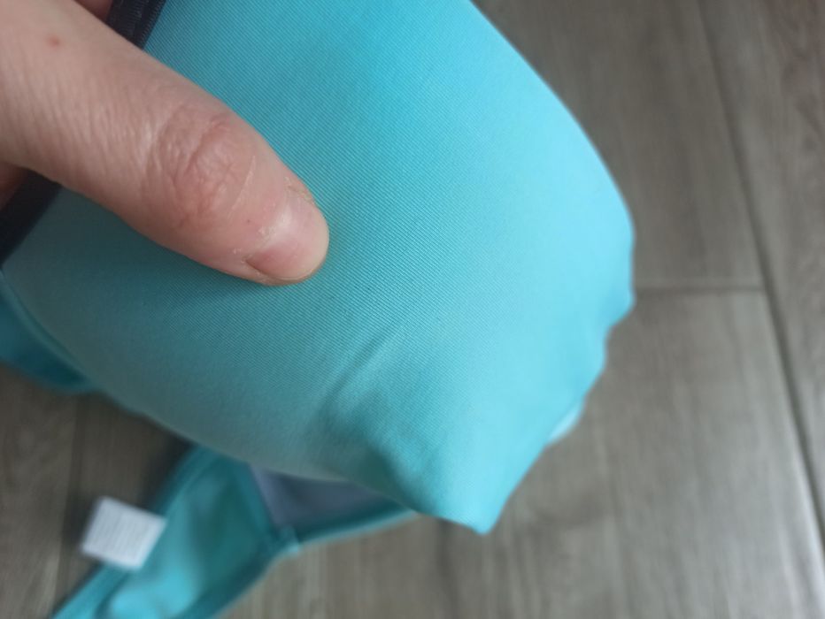 Góra od stroju kąpielowego, bikini.