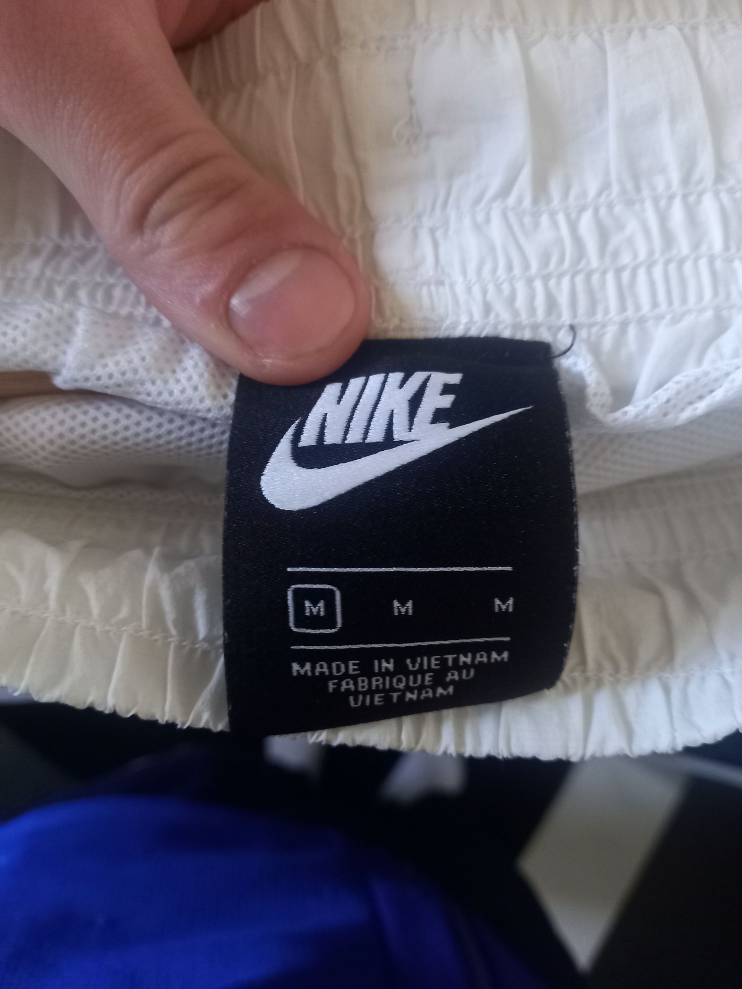 Нейлонові штани Nike, розмір М