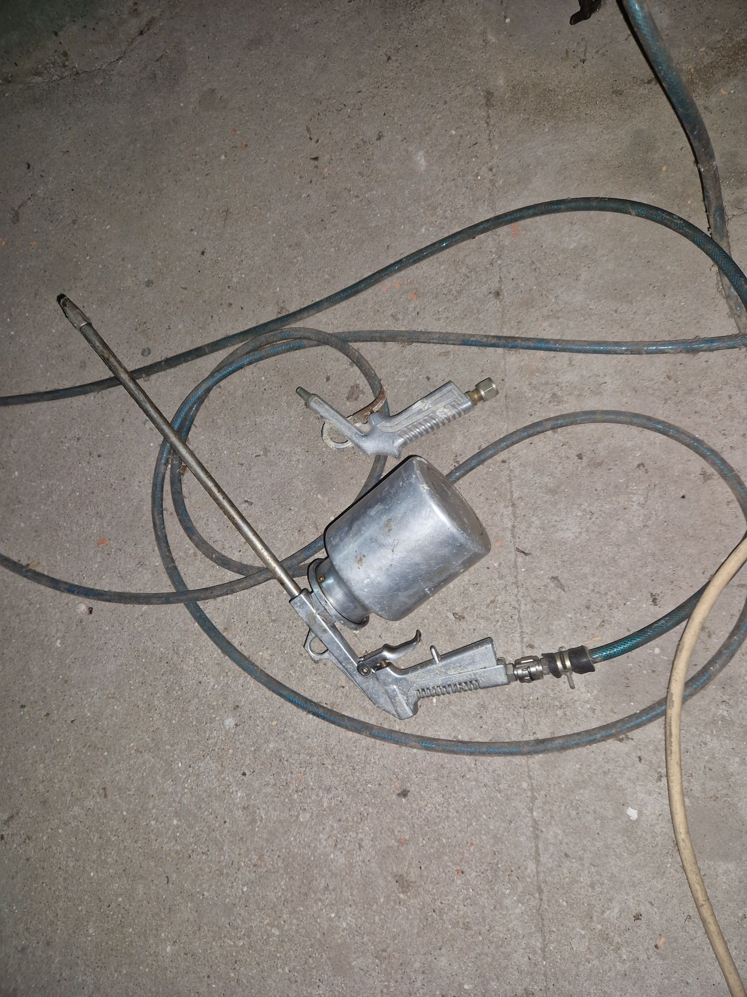 Compressor trifásico