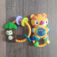 Grzechotka Tygrysek małpka zabawki niemowlę świeci i gra Bright Starts