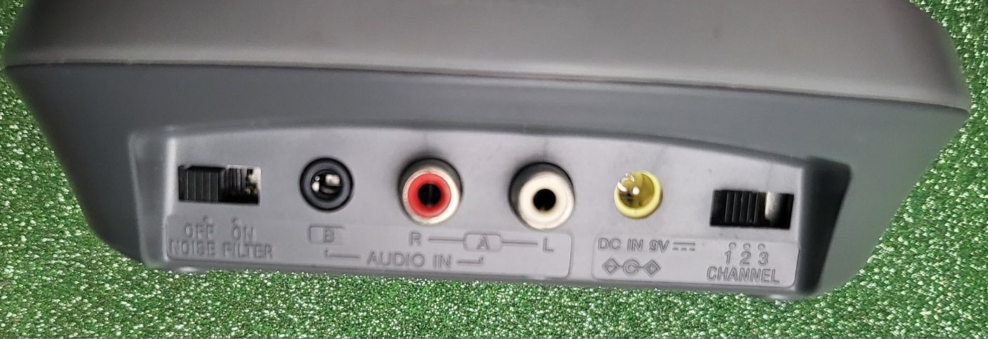 Auscultadores Sony sem fios (TMR-RF845r)