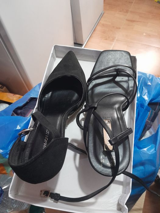 Dois pares de Sapatos