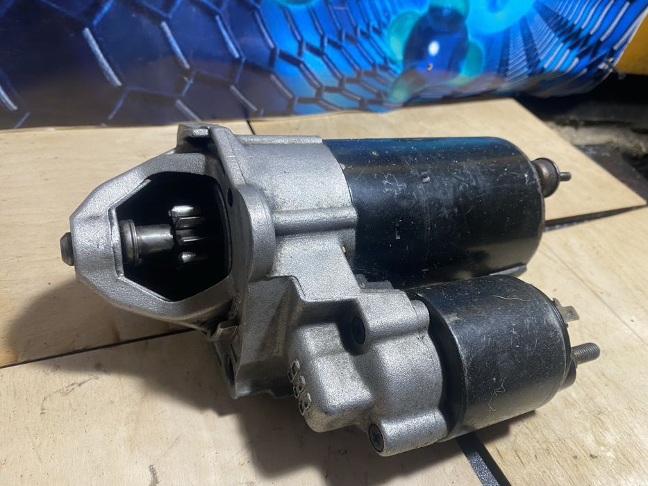 Стартер Volkswagen B 5 1.8T