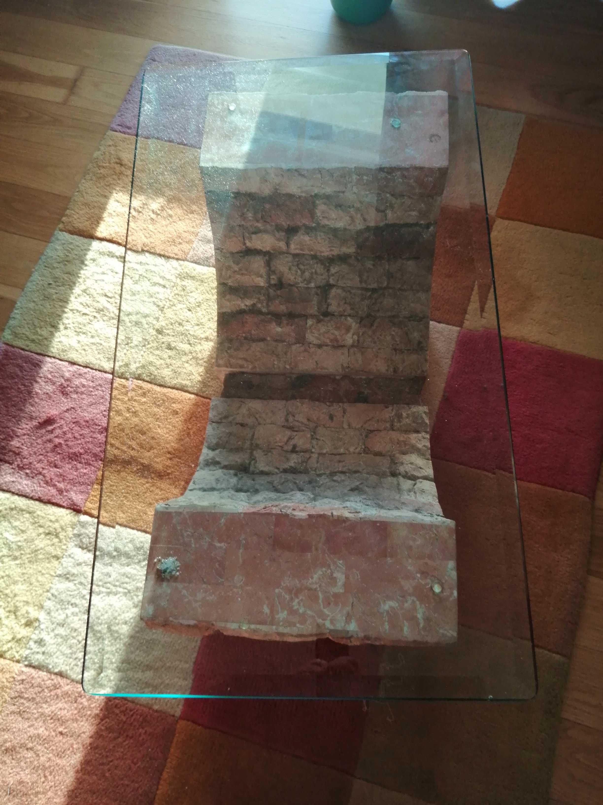 mesa de sala em pedra