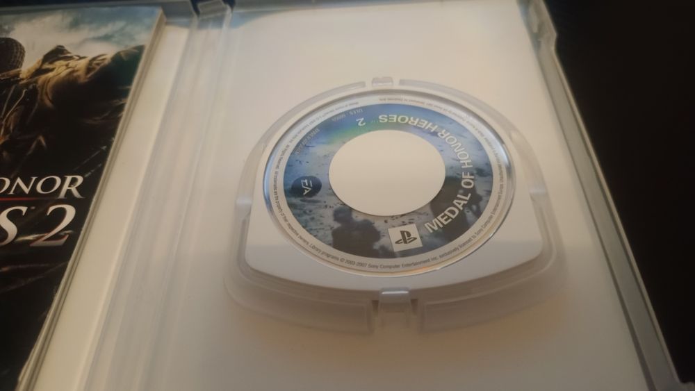 Medal Of Honor Heroes 2 Eng Polskie wydanie PSP