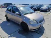 Toyota Yaris 1,0 benzyna
