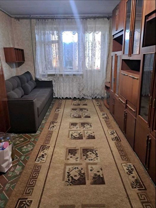 Продам 1 комнатную квартиру в Каменском