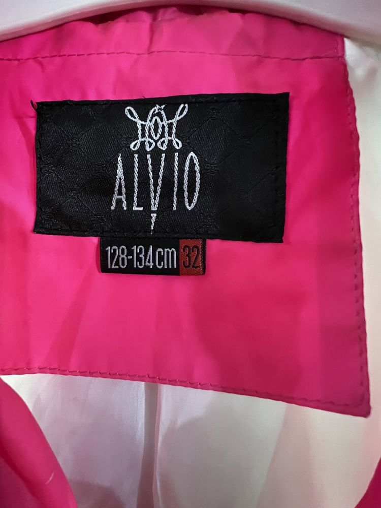 Офігенна біло-молочно-рожева курточка Alvio 128-134
