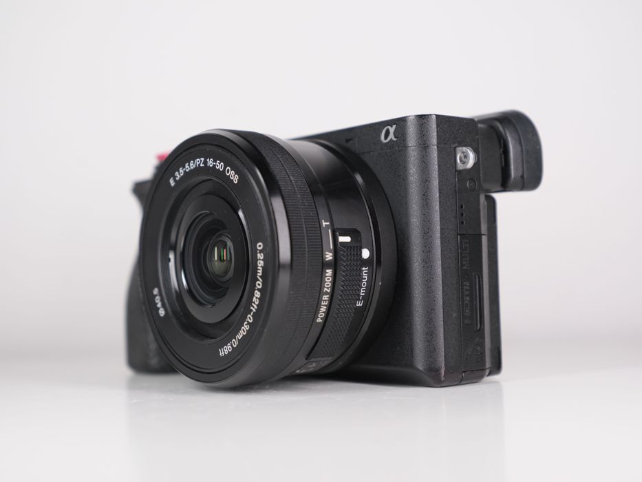 Sony A6500 + 16-50mm f/3,5-5,6 PZ OSS + гарантія / без передоплат